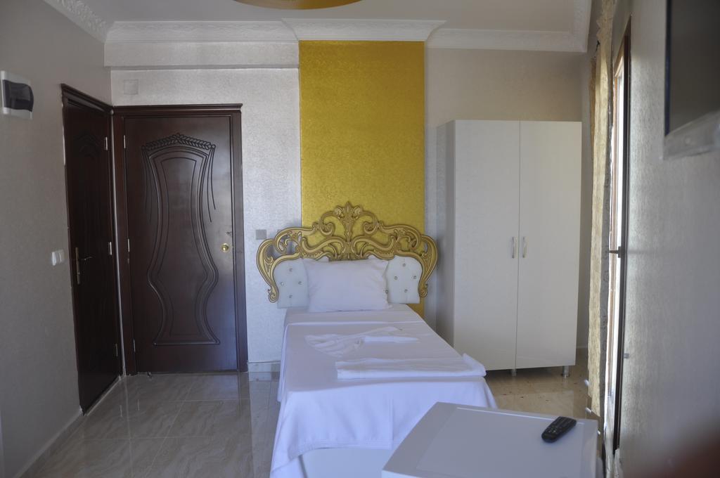 Alev Palace Otel Arsuz Room photo